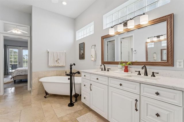 1700 LAKE ROBERTS COURT, Windermere, FL 34786