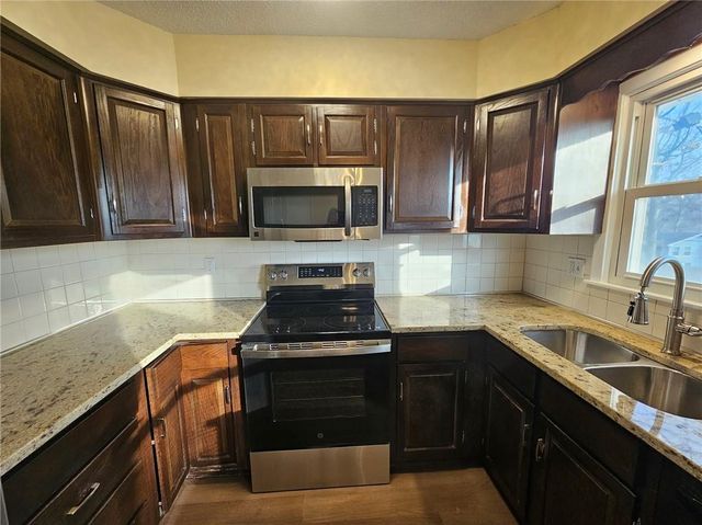 3115 NE 66 Terrace, Kansas City, MO 64119