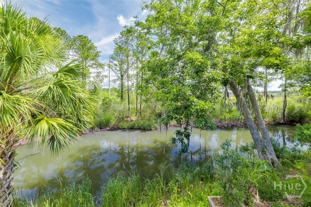 15 Pipers Pond Lane, Savannah, GA 31404