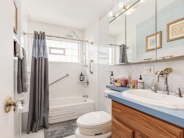 410 Todd Street, Park Forest, IL 60466