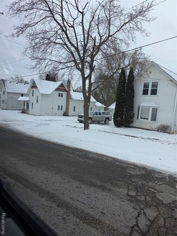315 N Maple Street, Flushing, MI 48433