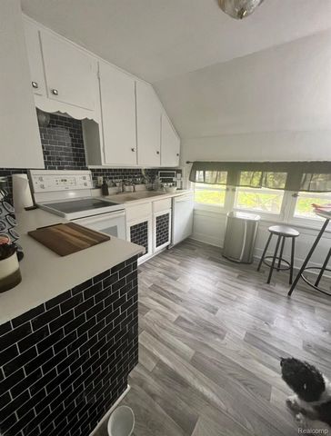 315 N Maple Street, Flushing, MI 48433