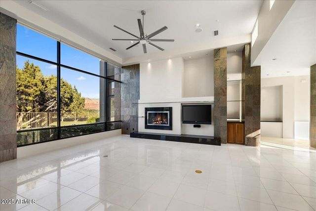 65 CRYSTAL SKY Drive, Sedona, AZ 86351