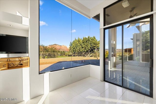 65 CRYSTAL SKY Drive, Sedona, AZ 86351