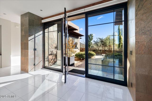 65 CRYSTAL SKY Drive, Sedona, AZ 86351