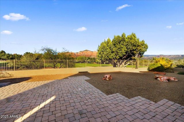 65 CRYSTAL SKY Drive, Sedona, AZ 86351