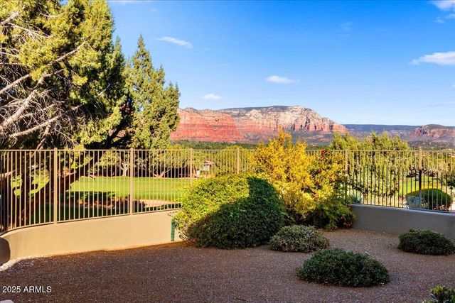 65 CRYSTAL SKY Drive, Sedona, AZ 86351