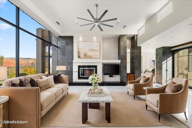 65 CRYSTAL SKY Drive, Sedona, AZ 86351