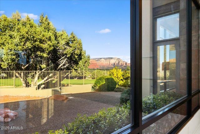 65 CRYSTAL SKY Drive, Sedona, AZ 86351