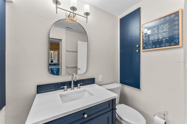601 45TH STREET N, St Petersburg, FL 33713