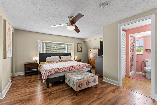 601 45TH STREET N, St Petersburg, FL 33713