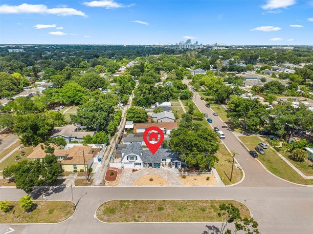 601 45TH STREET N, St Petersburg, FL 33713