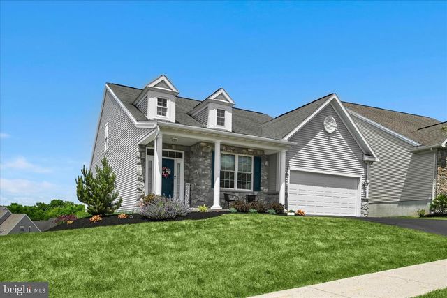 425 WESTBURY DR, Reading, PA 19610