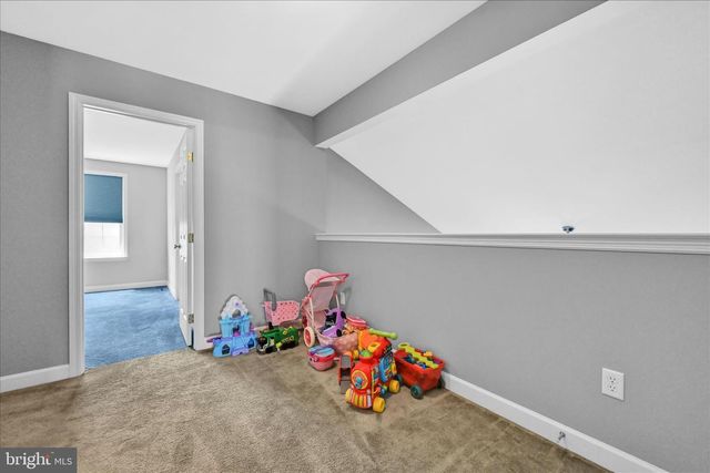 425 WESTBURY DR, Reading, PA 19610