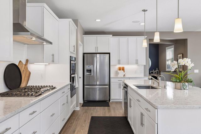 16736 Wuttke Crossing, Eden Prairie, MN 55347