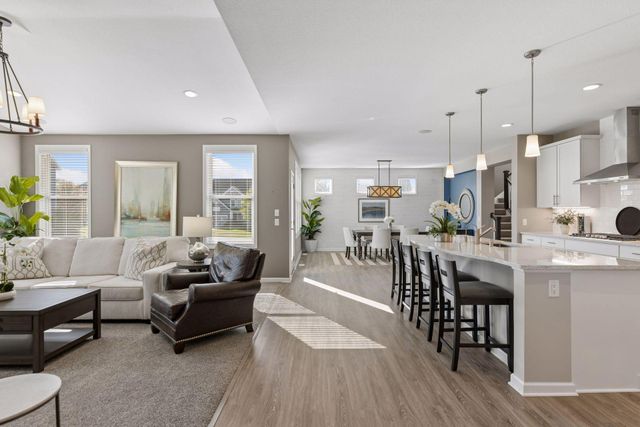 16736 Wuttke Crossing, Eden Prairie, MN 55347