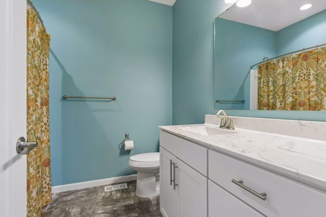 16736 Wuttke Crossing, Eden Prairie, MN 55347