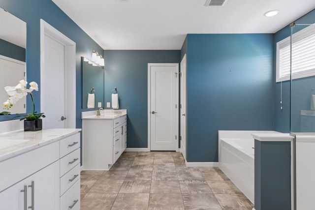 16736 Wuttke Crossing, Eden Prairie, MN 55347