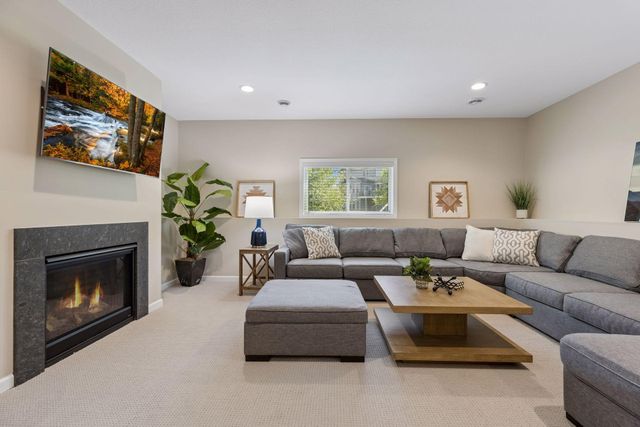 16736 Wuttke Crossing, Eden Prairie, MN 55347