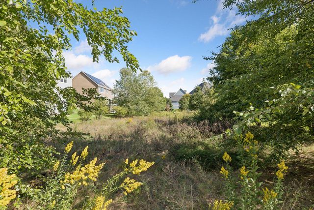 16736 Wuttke Crossing, Eden Prairie, MN 55347