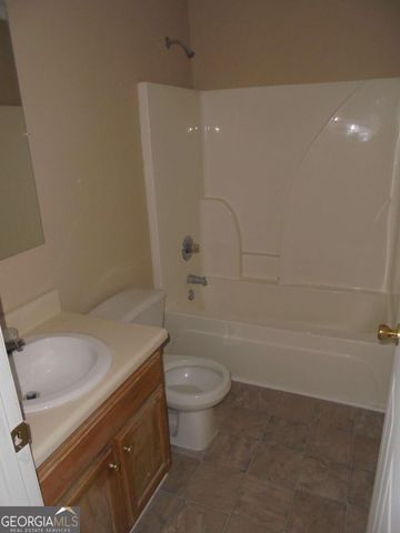 2039 Faith Cove, College Park, GA 30349