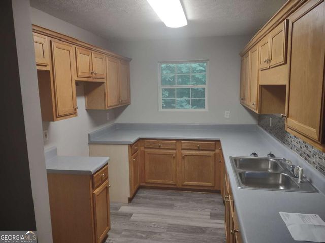 2039 Faith Cove, College Park, GA 30349