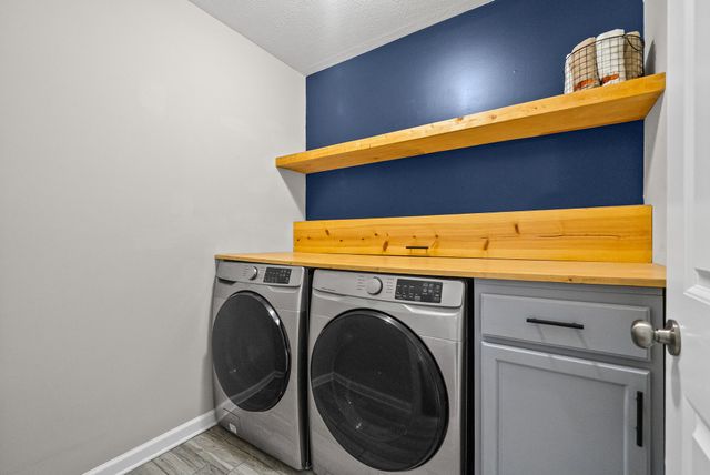 2110 Trophy Trce, Clarksville, TN 37040