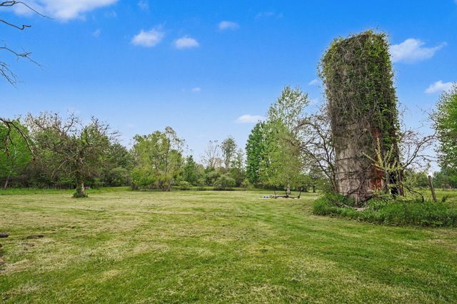 38753 Fisk Lake Road, Waverly Twp, MI 49079