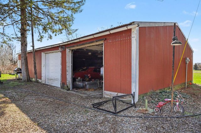 38753 Fisk Lake Road, Waverly Twp, MI 49079