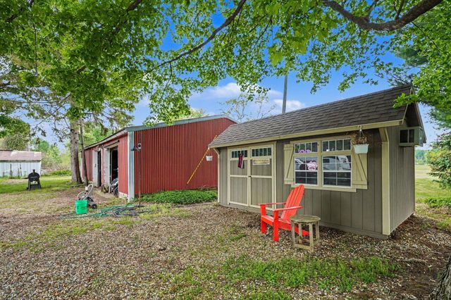 38753 Fisk Lake Road, Waverly Twp, MI 49079