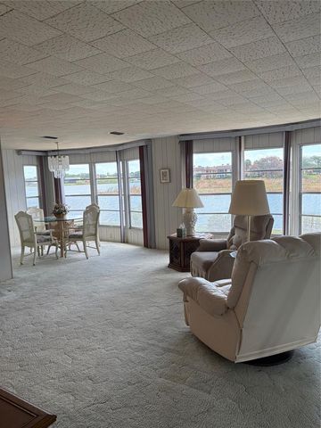 10057 110TH PLACE 243, Largo, FL 33773