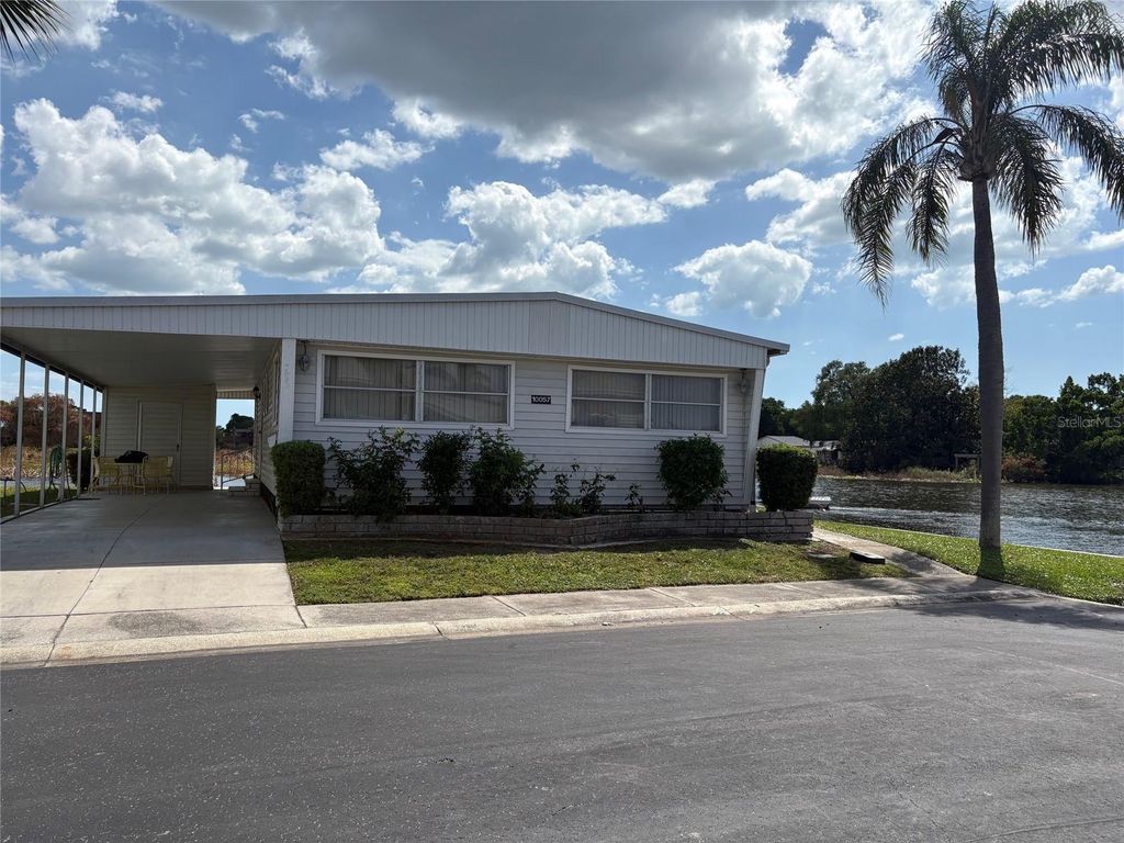 10057 110TH PLACE 243, Largo, FL 33773