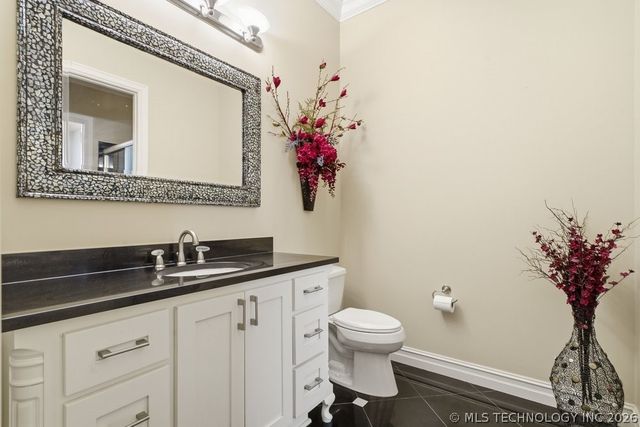 6304 W Utica Street, Broken Arrow, OK 74011