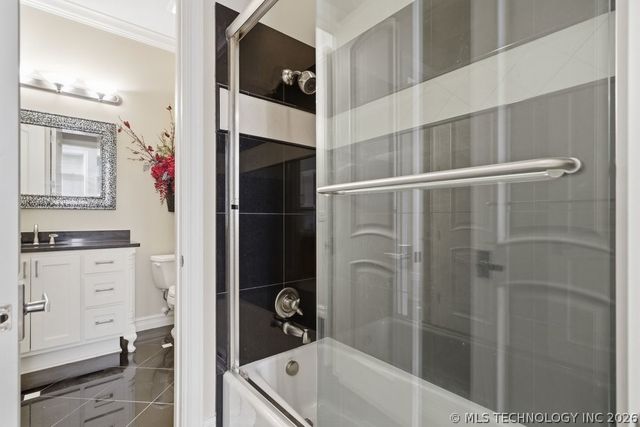 6304 W Utica Street, Broken Arrow, OK 74011