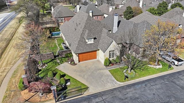 6304 W Utica Street, Broken Arrow, OK 74011