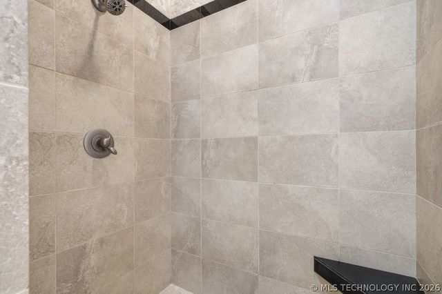 6304 W Utica Street, Broken Arrow, OK 74011