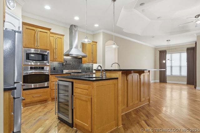 6304 W Utica Street, Broken Arrow, OK 74011