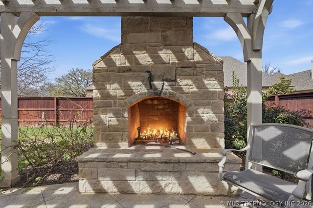 6304 W Utica Street, Broken Arrow, OK 74011