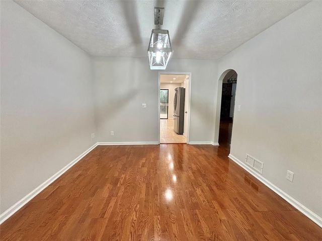 3521 Birchwood Trail, Snellville, GA 30078