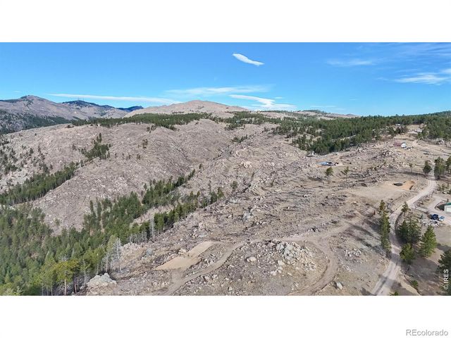 865 Redstone Drive, Bellvue, CO 80512