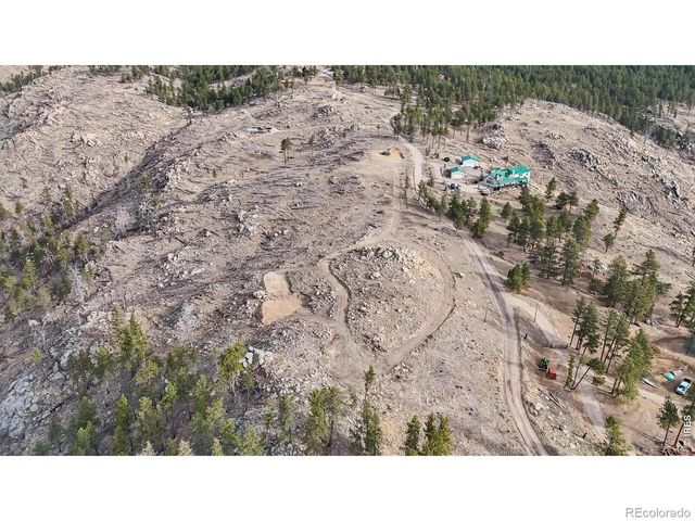 865 Redstone Drive, Bellvue, CO 80512