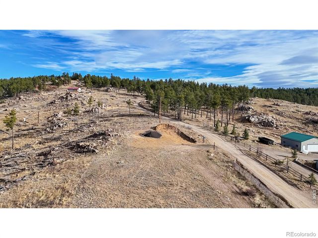 865 Redstone Drive, Bellvue, CO 80512