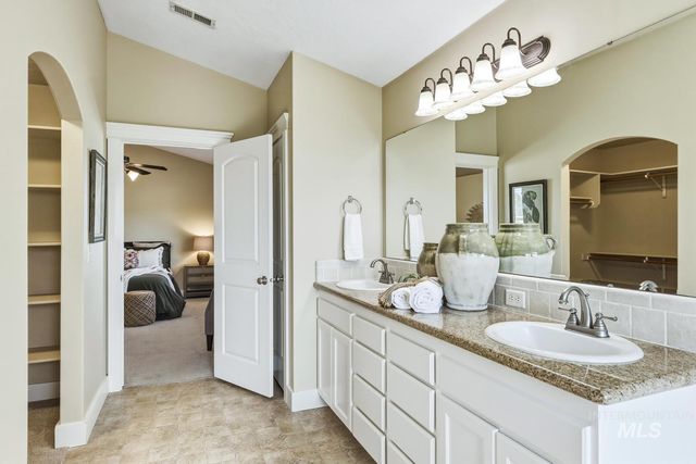 3078 E Shadowview, Eagle, ID 83616