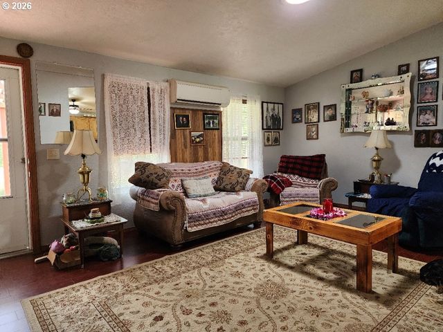 42819 KREIGER Ln, Port Orford, OR 97465