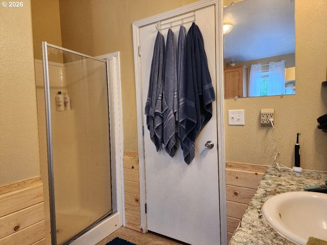 42819 KREIGER Ln, Port Orford, OR 97465