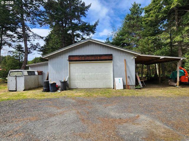 42819 KREIGER Ln, Port Orford, OR 97465