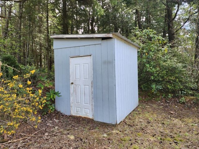 42819 KREIGER Ln, Port Orford, OR 97465
