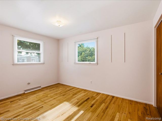 3541 Shenandoah Avenue, Port Huron, MI 48060