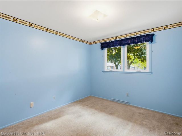 3541 Shenandoah Avenue, Port Huron, MI 48060