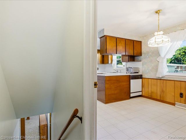 3541 Shenandoah Avenue, Port Huron, MI 48060